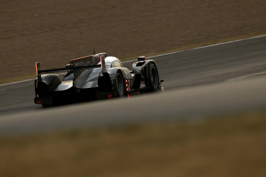  Audi R18 TDI Ultra Le Mans 24hr 2011 года  (фото 15 из 108)